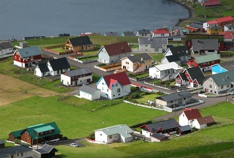 Những ngôi làng đẹp như tranh vẽ trên Quần đảo Faroe - 3 Ngành công nghiệp chính của quần đảo Faroe